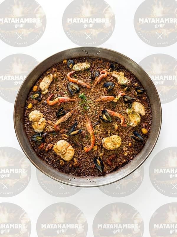 Paella de Mariscos en Matahambre Grill , Alcossebre