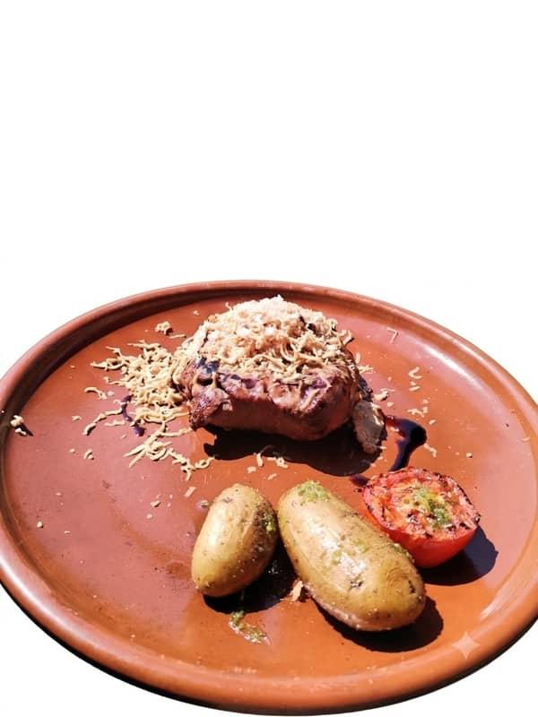 Solomillo de Ternera con Virutas de Foie y Pedro Jiménez 280 GR en Matahambre Grill , Alcossebre
